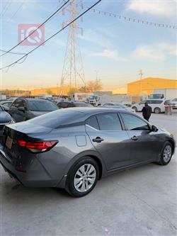 نيسان سنترا